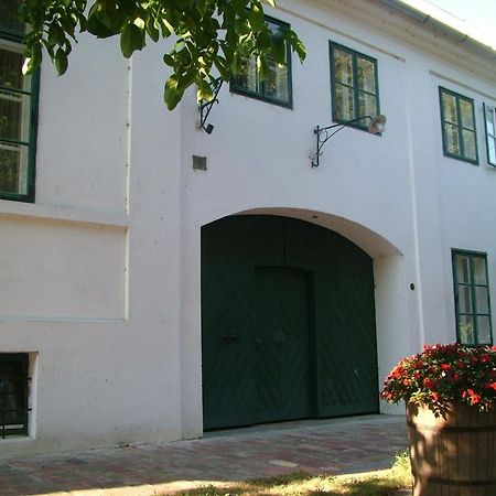 Hajos-Haz Appartement Szeged Buitenkant foto